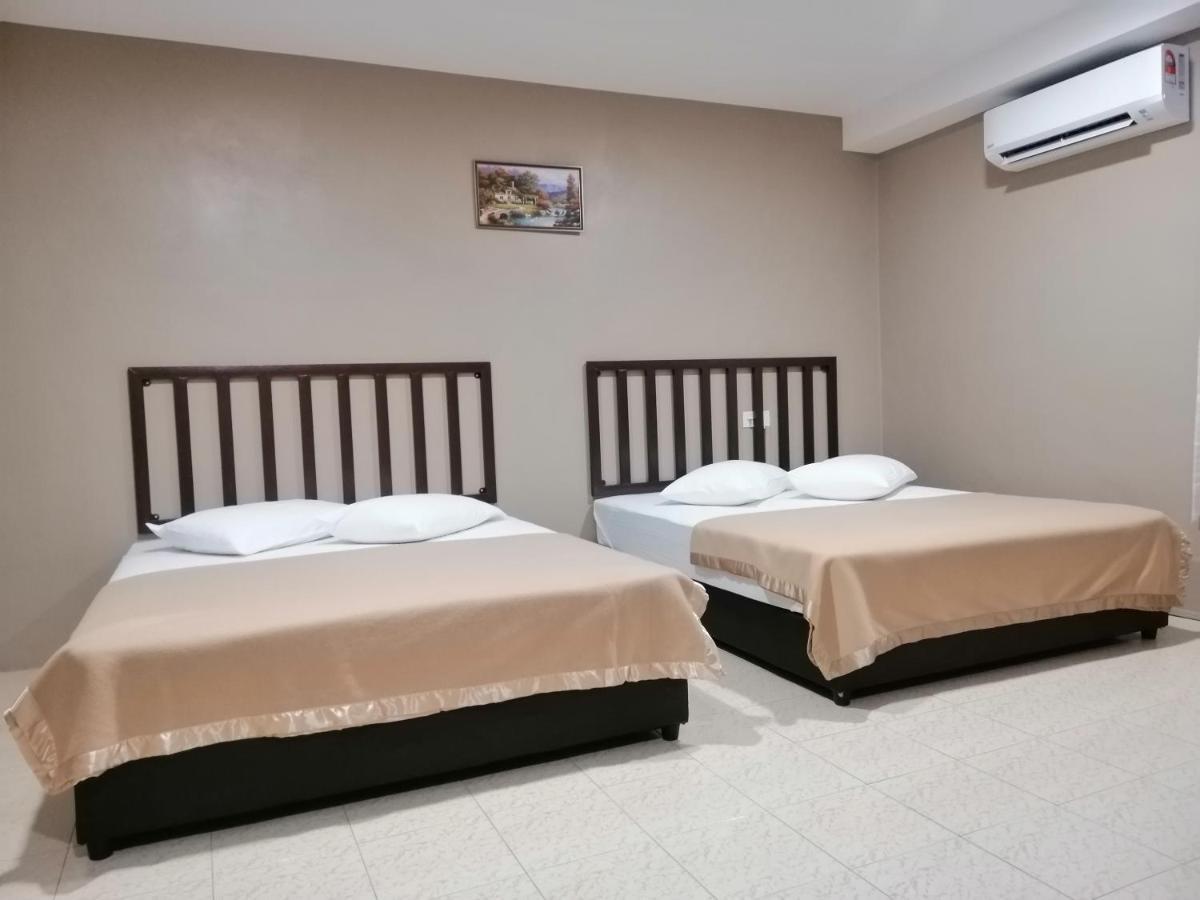 Hotel Nawar Pasir Mas Extérieur photo