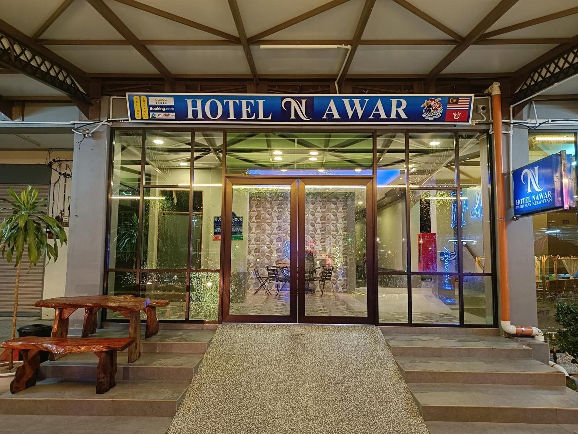 Hotel Nawar Pasir Mas Extérieur photo