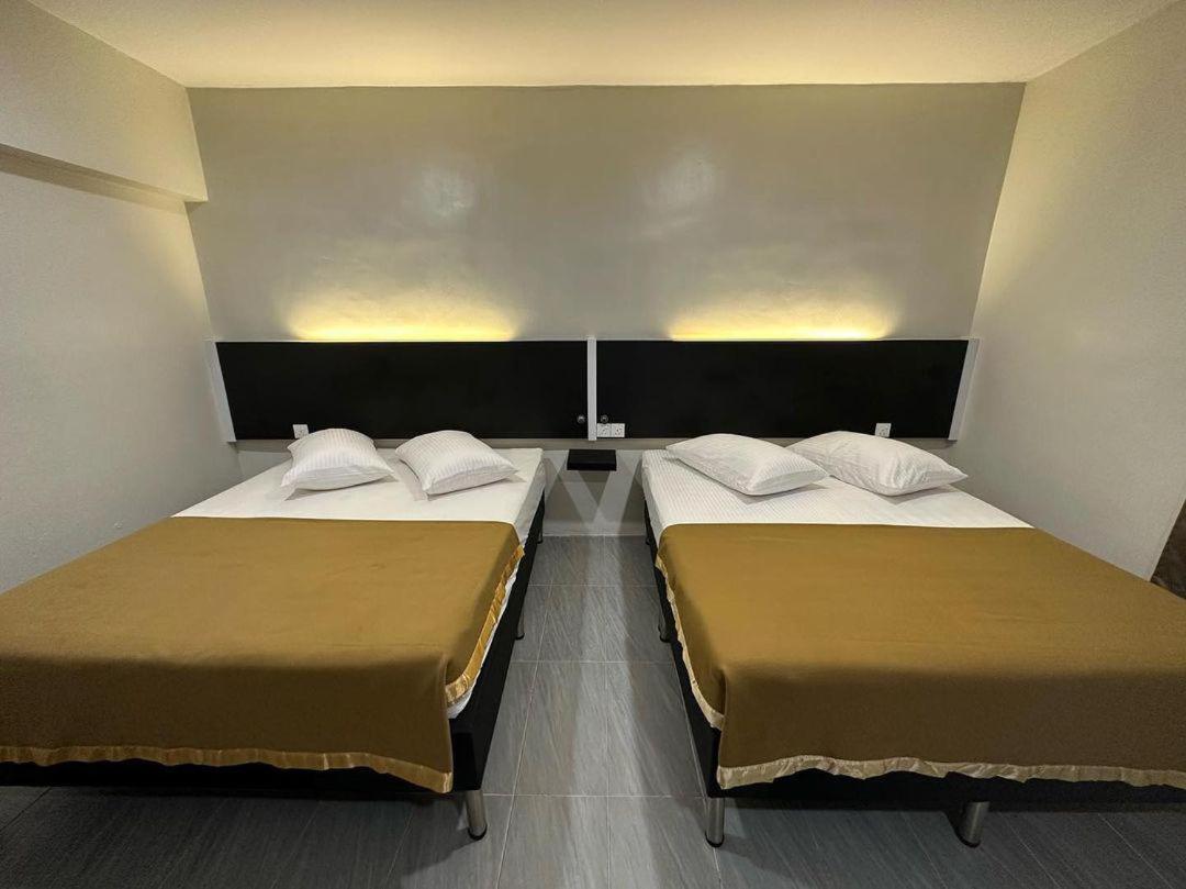 Hotel Nawar Pasir Mas Extérieur photo
